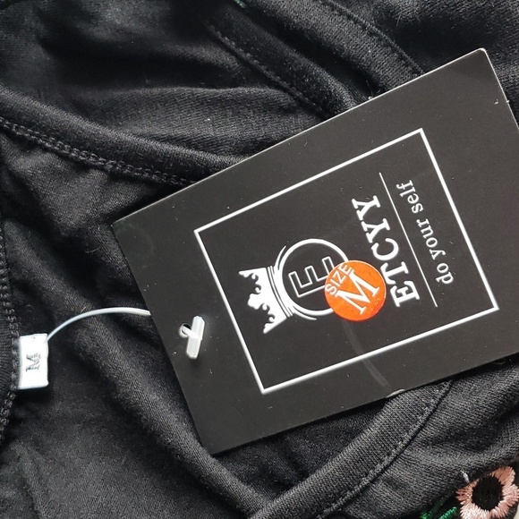 ETCYY Black High Neck Strappy Floral Embroidered Tank Top Size M - Picture 6 of 6